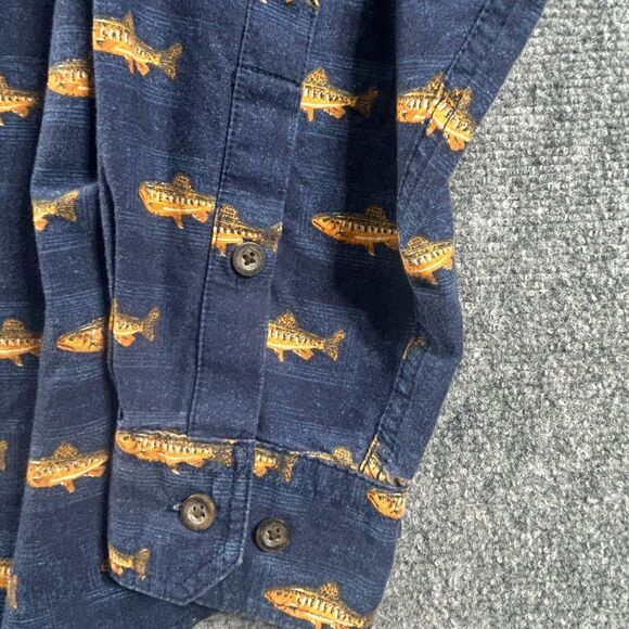 WOOLRICH EST 1830 The Original Outdoor Clothing Company Fish Button-Down Shirt L - Picture 6 of 16